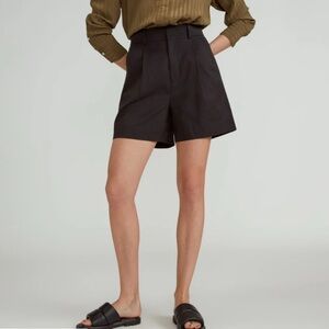 Everlane The Draper Short in Buttersmooth Sz 2